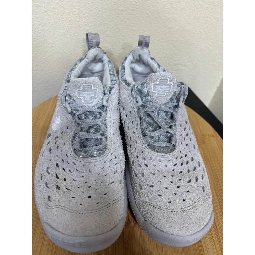 Nike Sneaker 8 Free Run Trail Shoes Neutral Gray CW5814-002 Suede